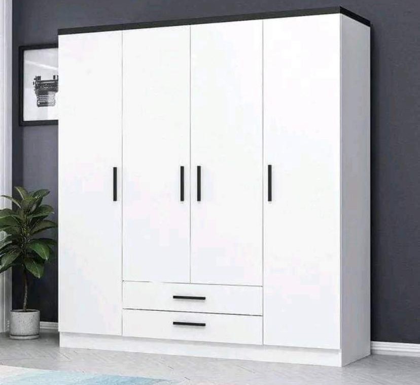 Wardrobe Deluxe